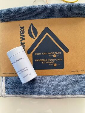 Norwex Face and Body Pack with Sample Size Powder Face Cleanser